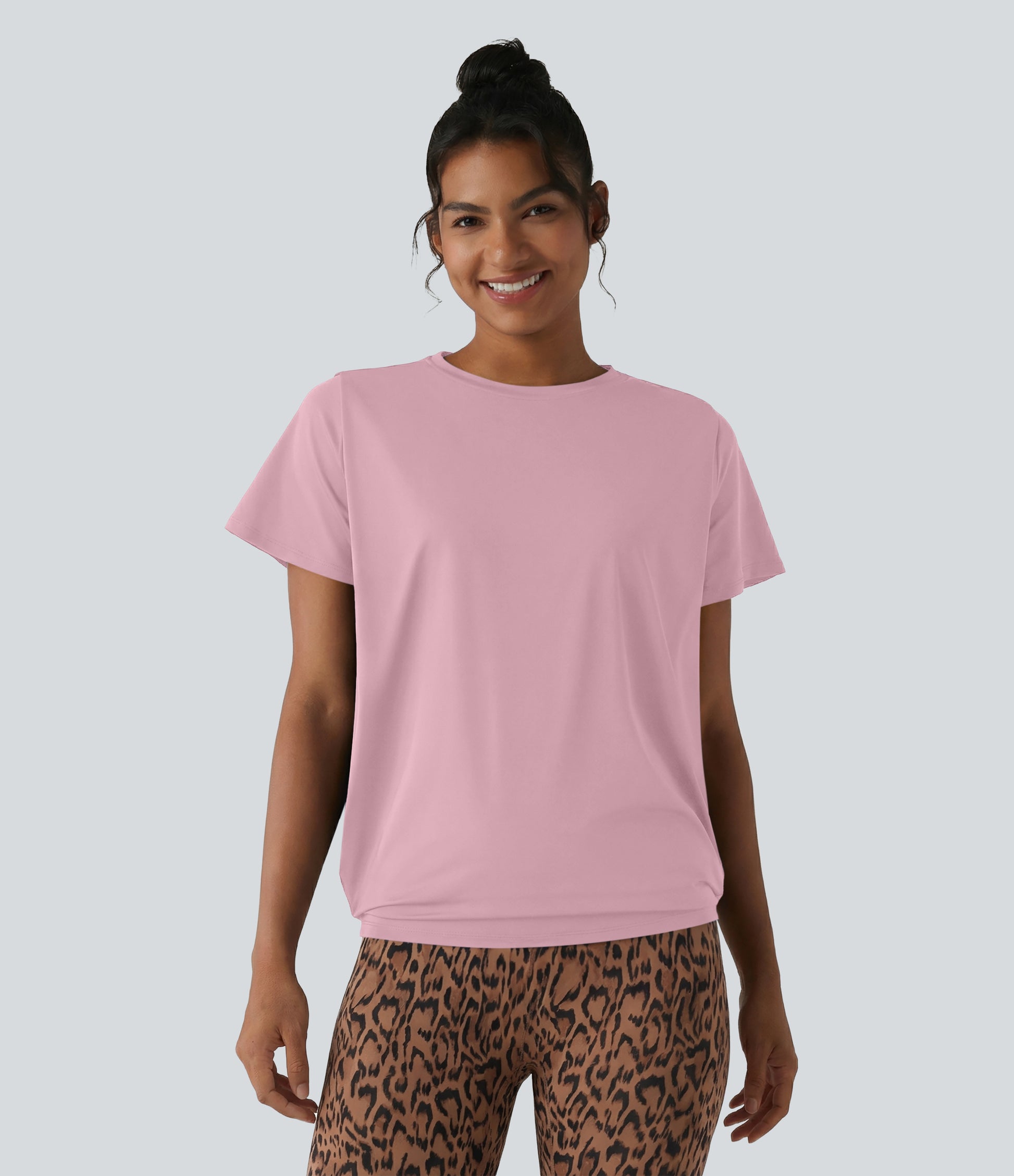 Round Neck Short Sleeve Ruched Cool Touch Yoga Sports Top-UPF50+