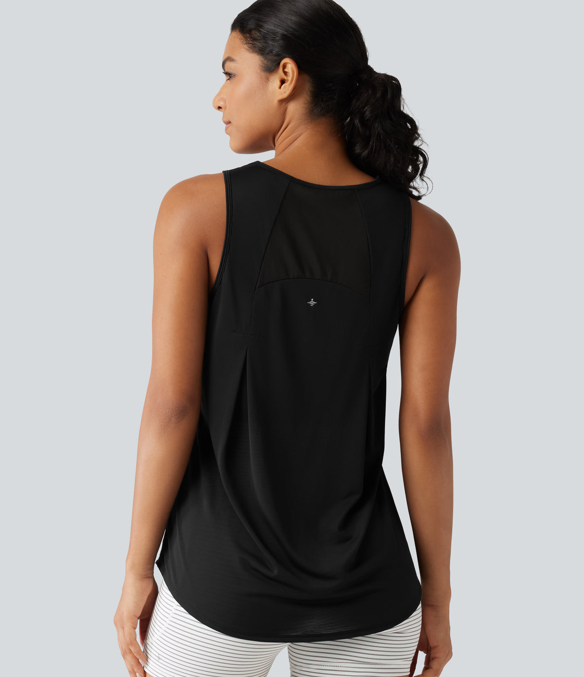 Contrast Mesh Curved Hem Running Tank Top-Longer Length