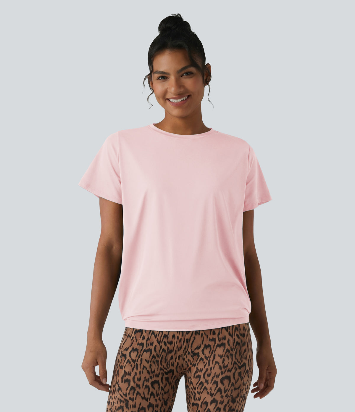Round Neck Short Sleeve Ruched Cool Touch Yoga Sports Top-UPF50+
