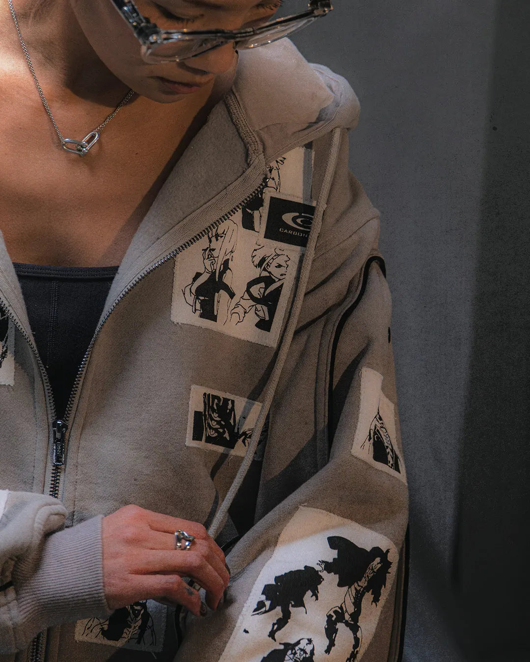 EDGERUNNERS HOODIE (SAND)