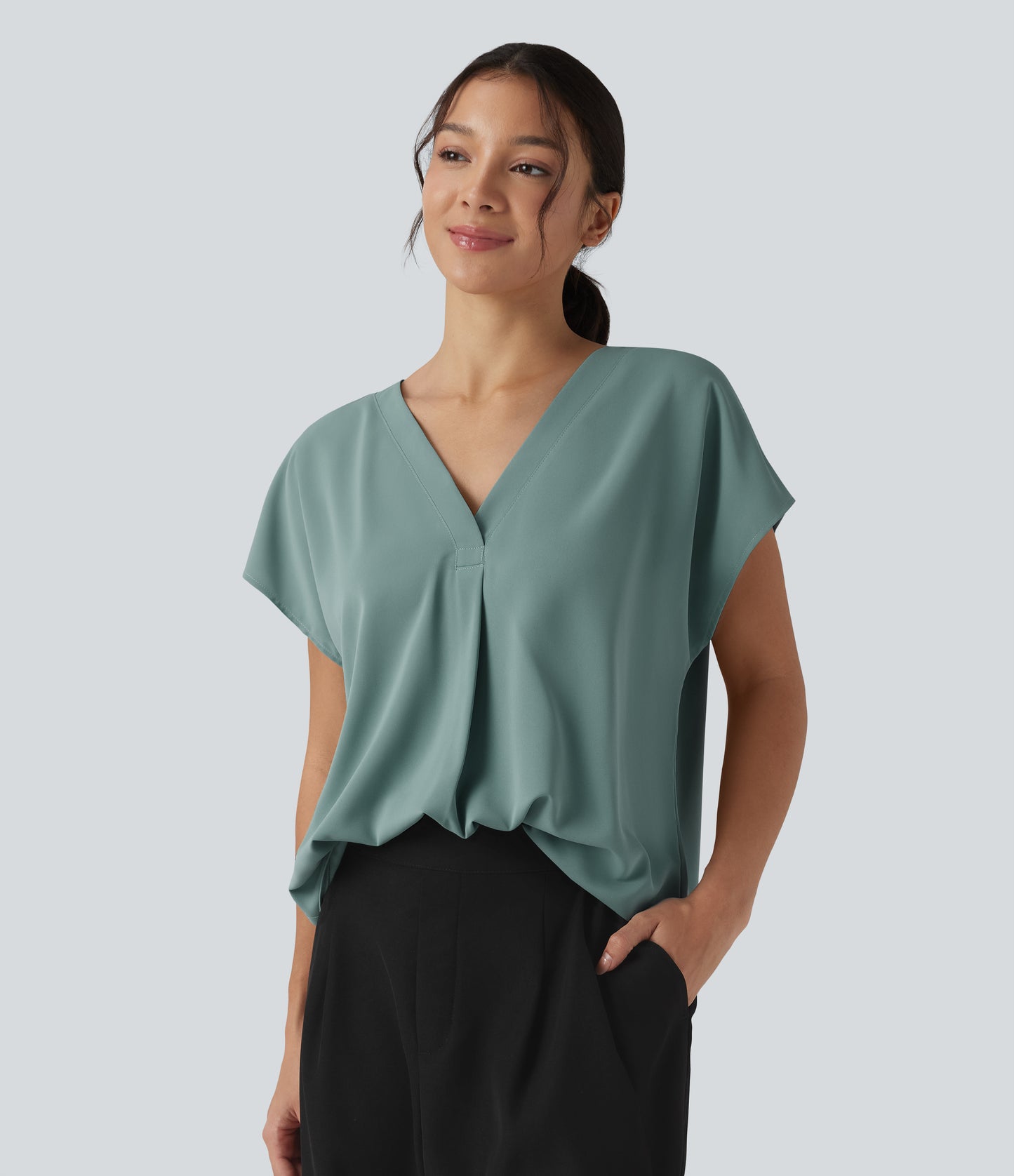 Wrinkle Recovery V-neck Short Sleeve Oversized Work Blouse
